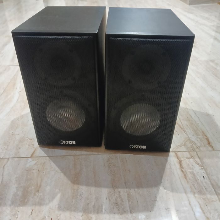 Witam sprzedam głosniki kolumnowe