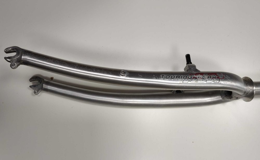 Lekki sztywny widelec aluminiowy piwoty 1 1/8" 28" 700 29" 650g