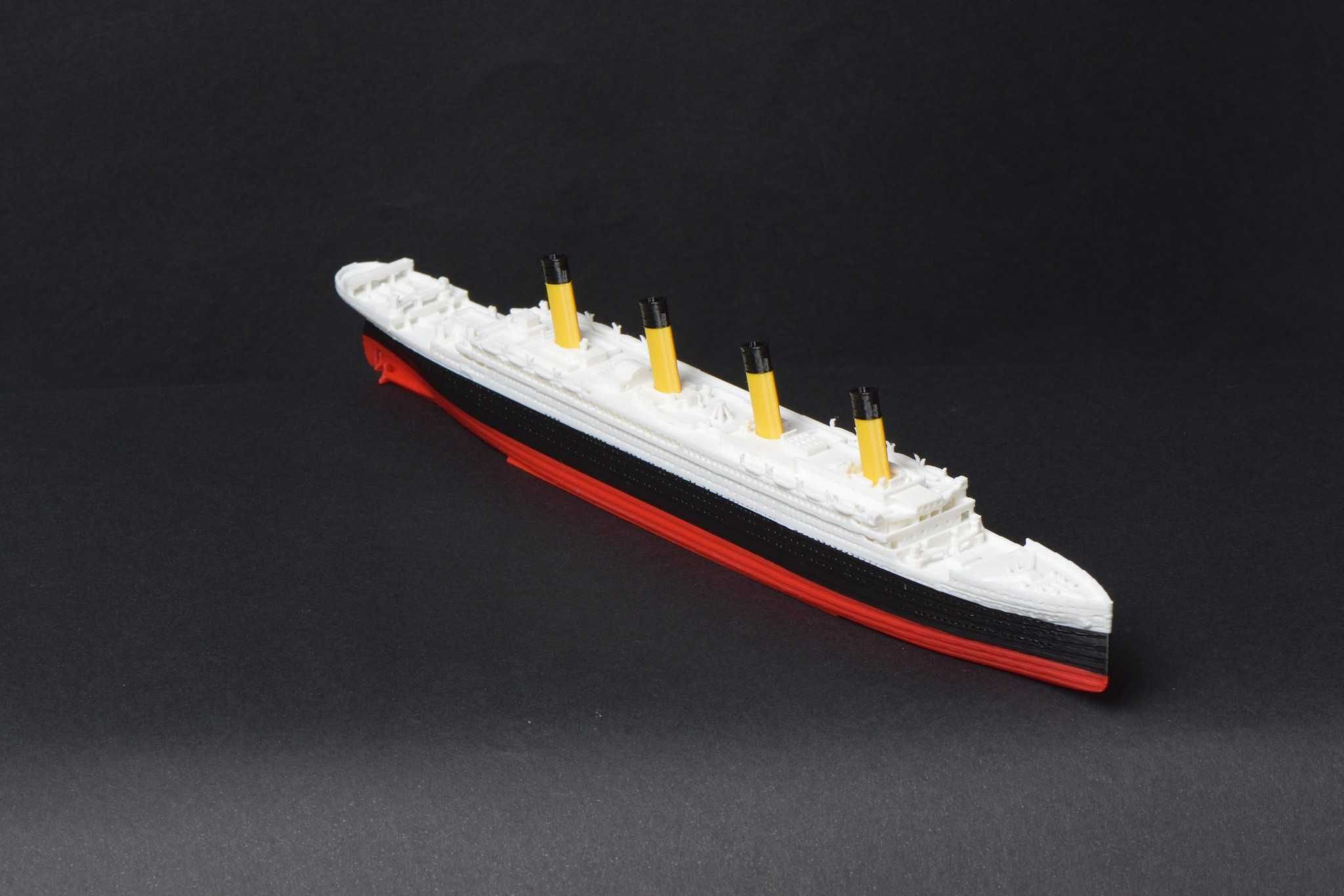RMS Titanic + góra lodowa - Druk 3D