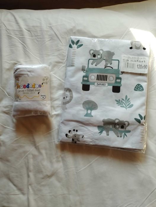 Łóżeczko drewniane niemowlęce 120x60 + materac i akcesoria do spania