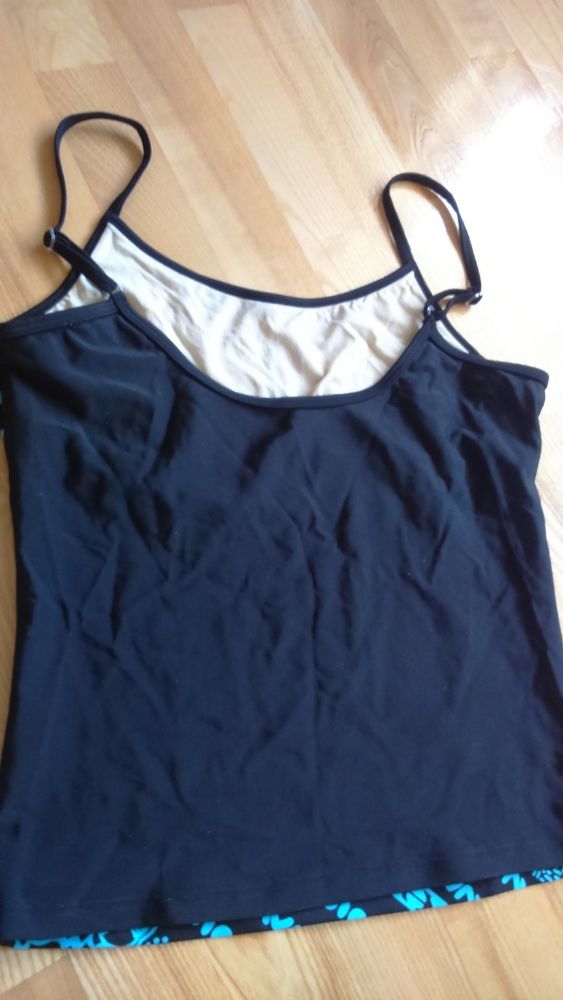 Koszulka elastyczna sportowa na ramiączka czarna -niebieski wzór M-L