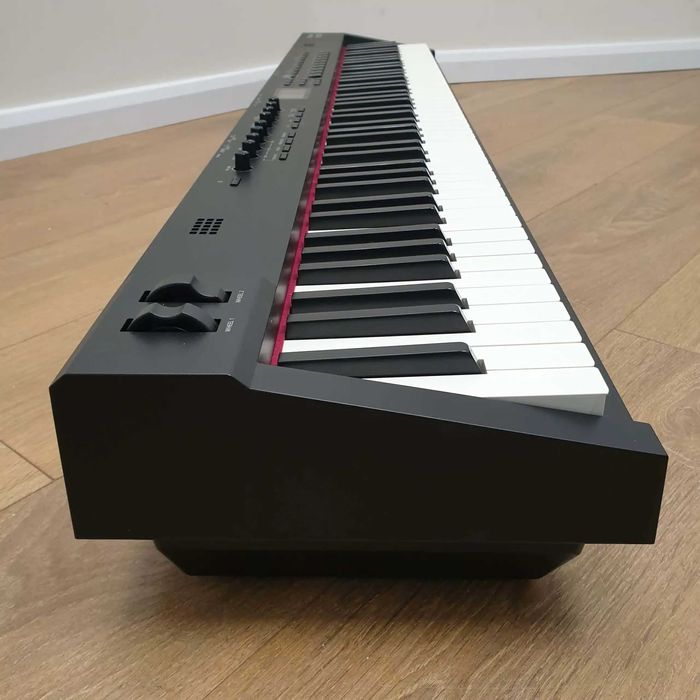Piano Digital Roland RD-88