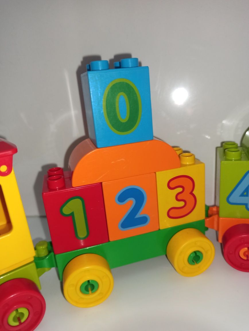 Klocki Lego Duplo pociąg z cyferkami