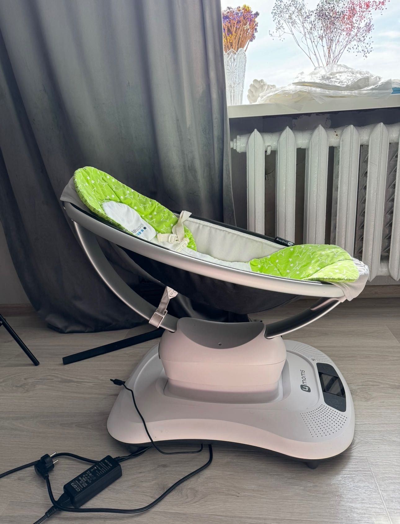 4moms mamaRoo, мамару укачивающий центр, Версия 4.0 качалка, гойдалка