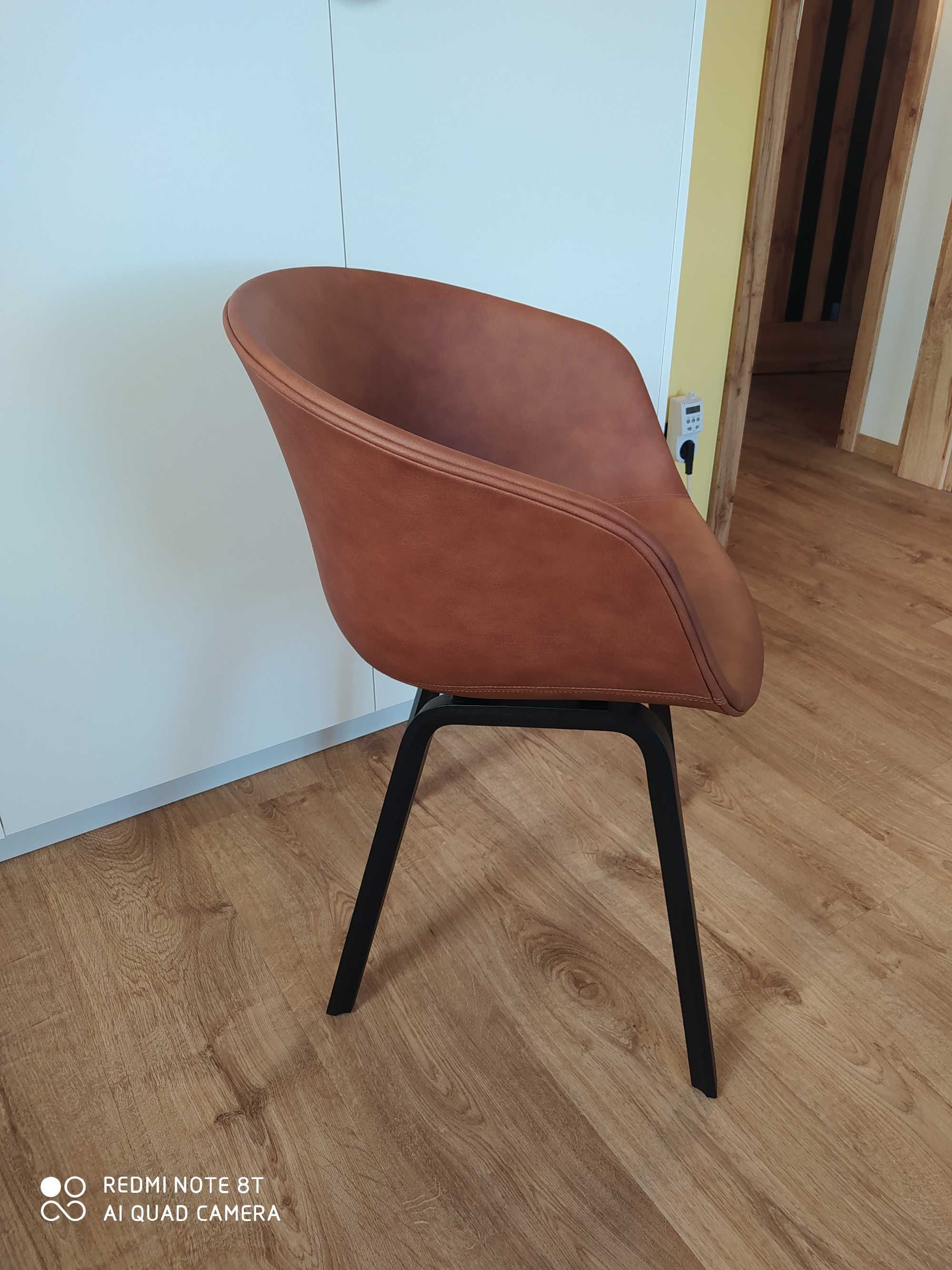 Krzesło AAC 23 Hay, Muuto, & tradition