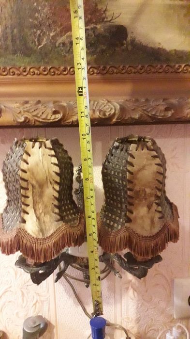 Світильник шкіряний