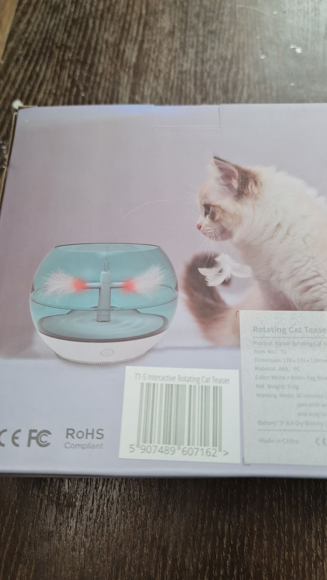 Brinquedo Interactivo para Gatos
