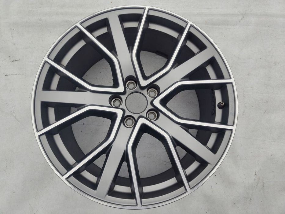 FELGA AUDI SPORT A4 S4 RS4 B9 8W0 19 ORYGINAŁ 8W0601025DH tel.509100323