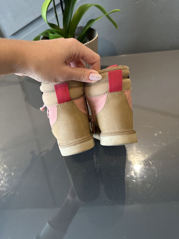 Зимові черевики на дівчинку H&M