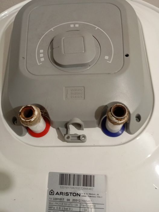 Бойлер Арістон 100 л комбіновананого нагріву