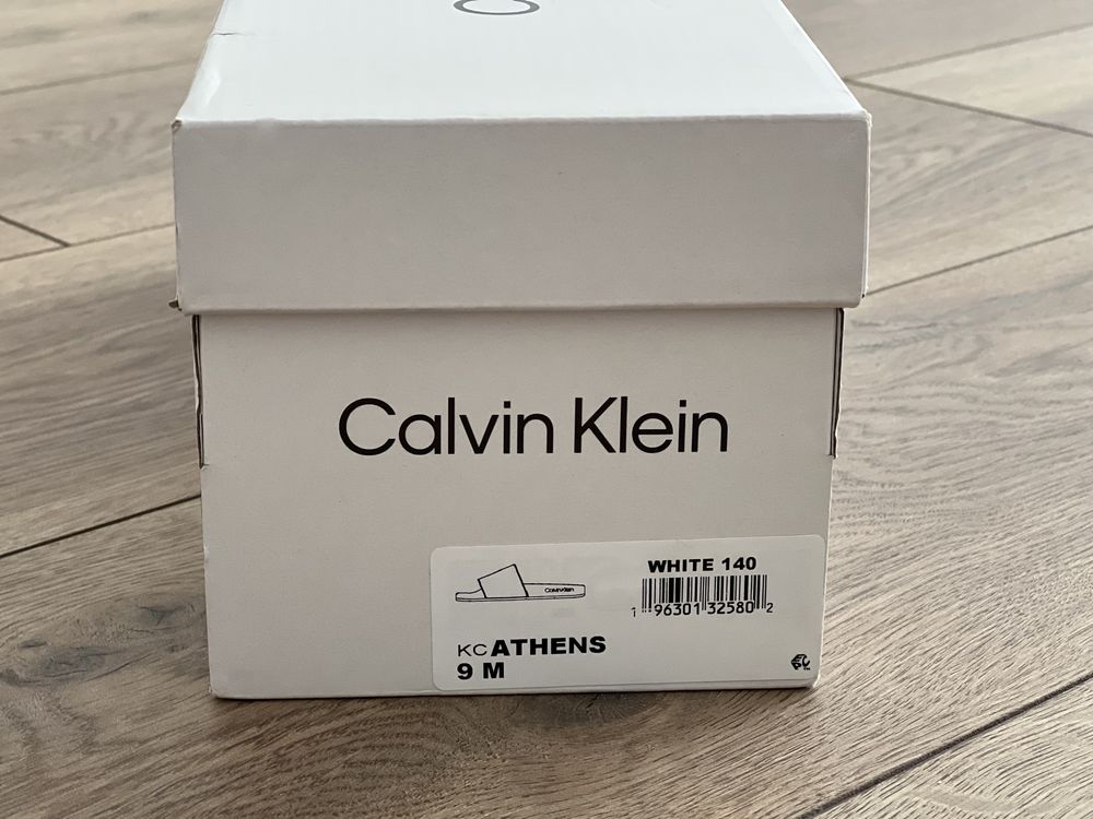 Шльопанці Calvin Klein жіночі 9M