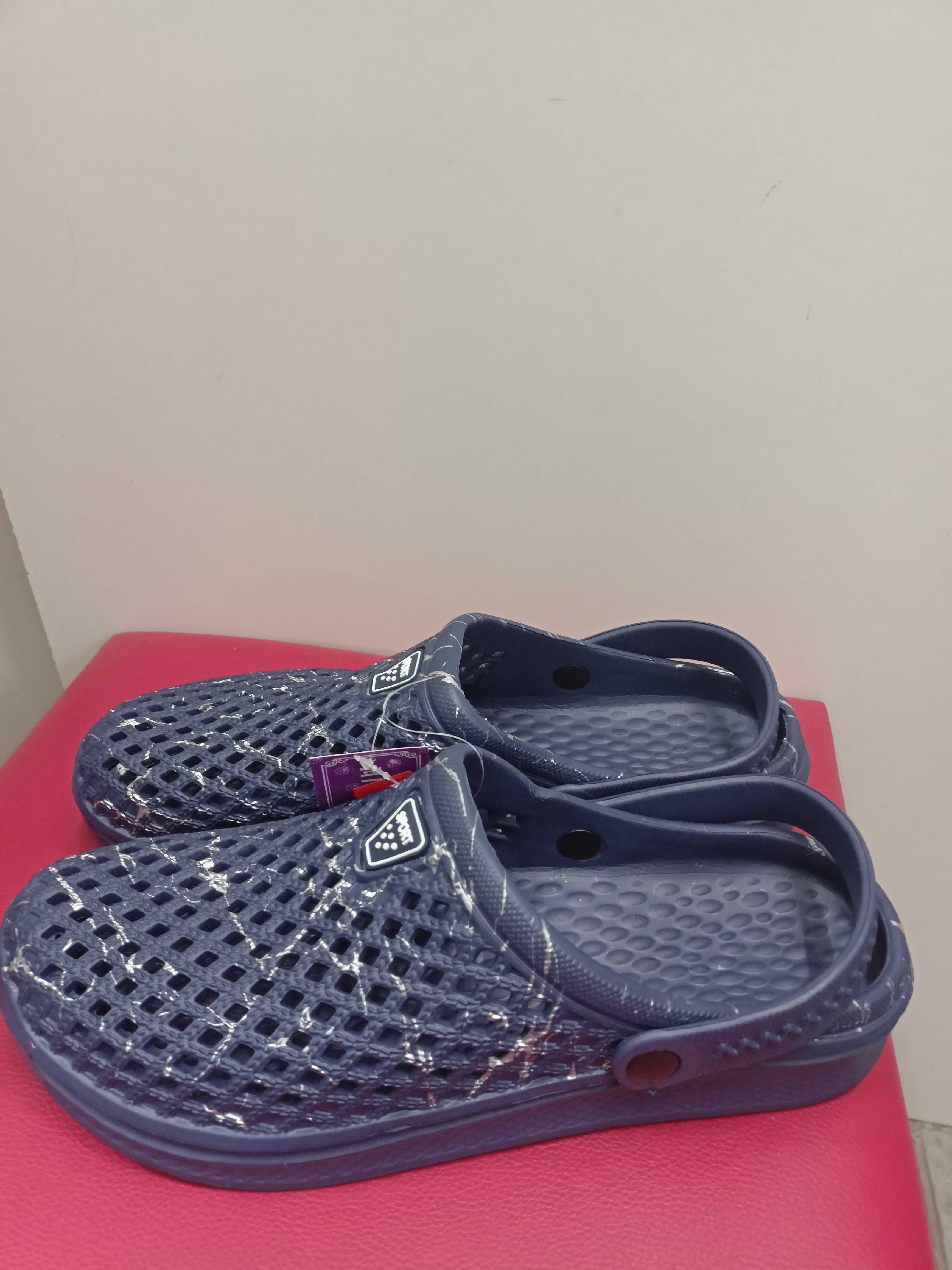Crocsy męskie-nowe