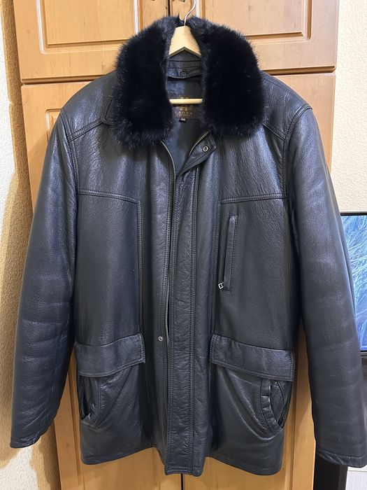 Чоловіча куртка з натуральноі шкіри та хутра