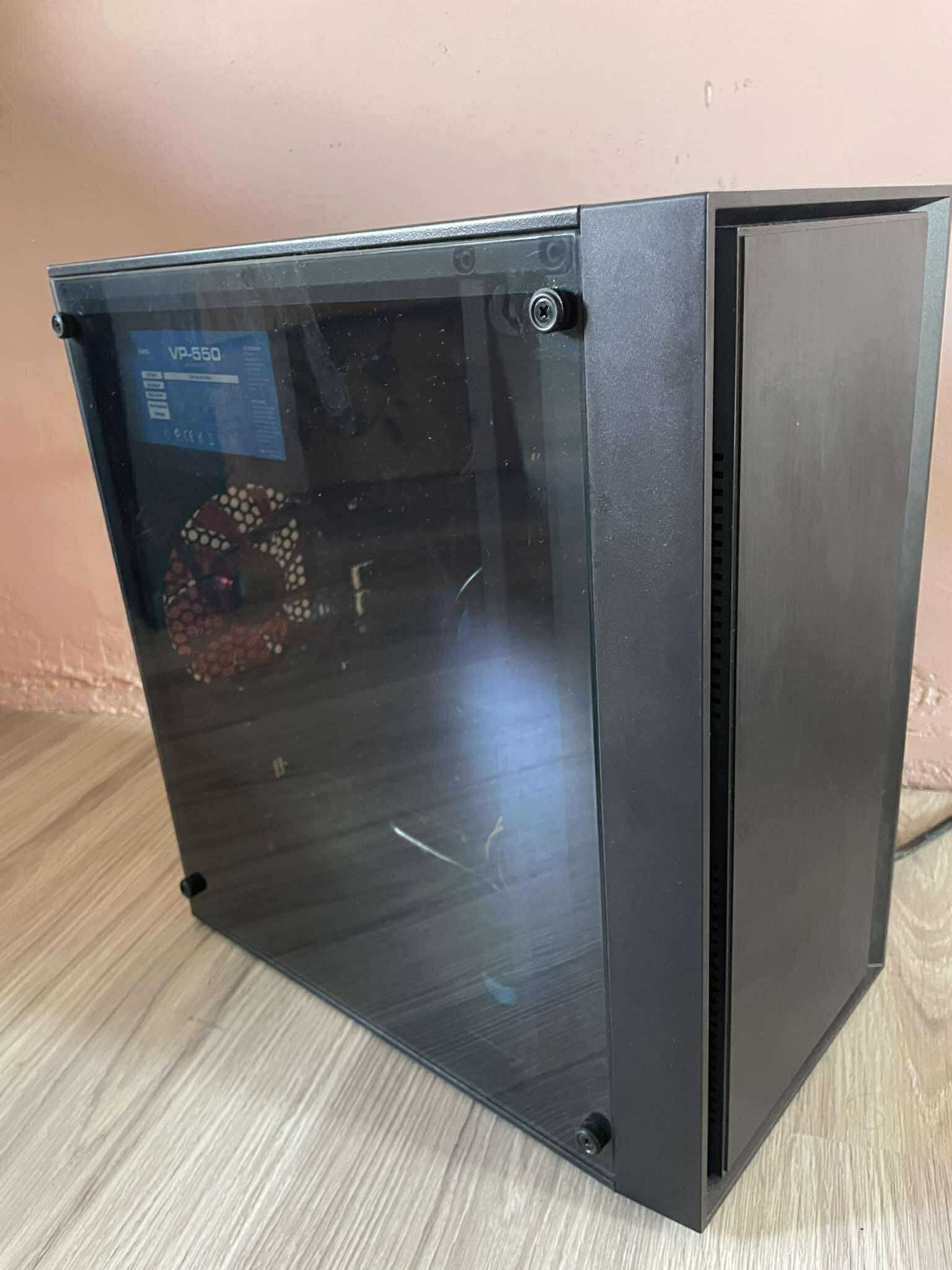 komputer stacjonarny geimingowy i7 32gb ram sprawny