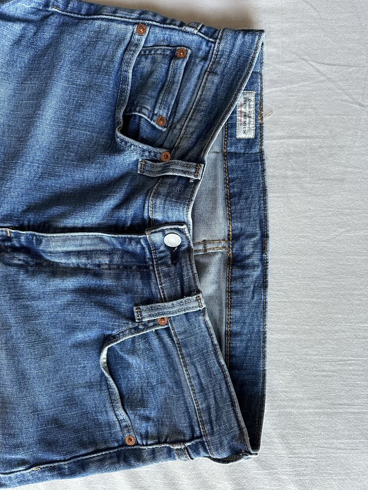 Jeansy Levi’s 519 W33 L32