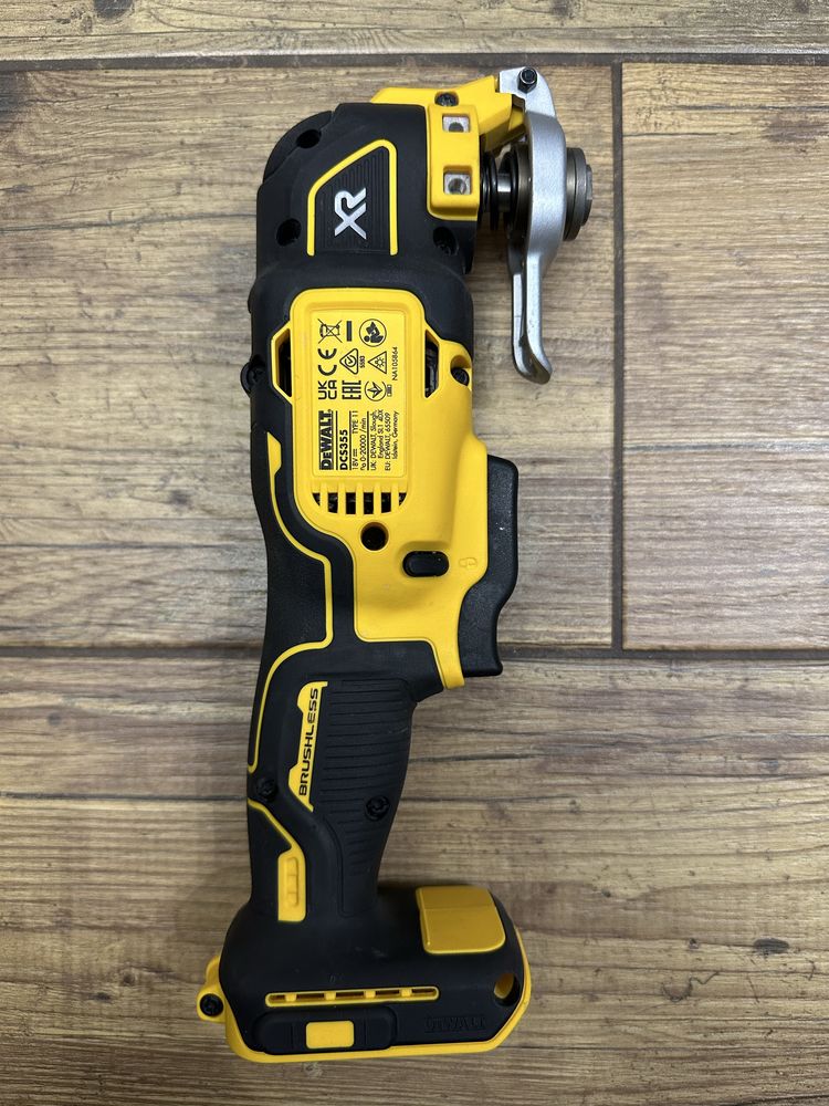Narzędzie wielofunkcyjne, urządzenie multitool DeWalt DCS355 - 2024r.