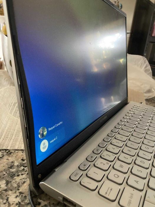 Vendo Asus VivoBook