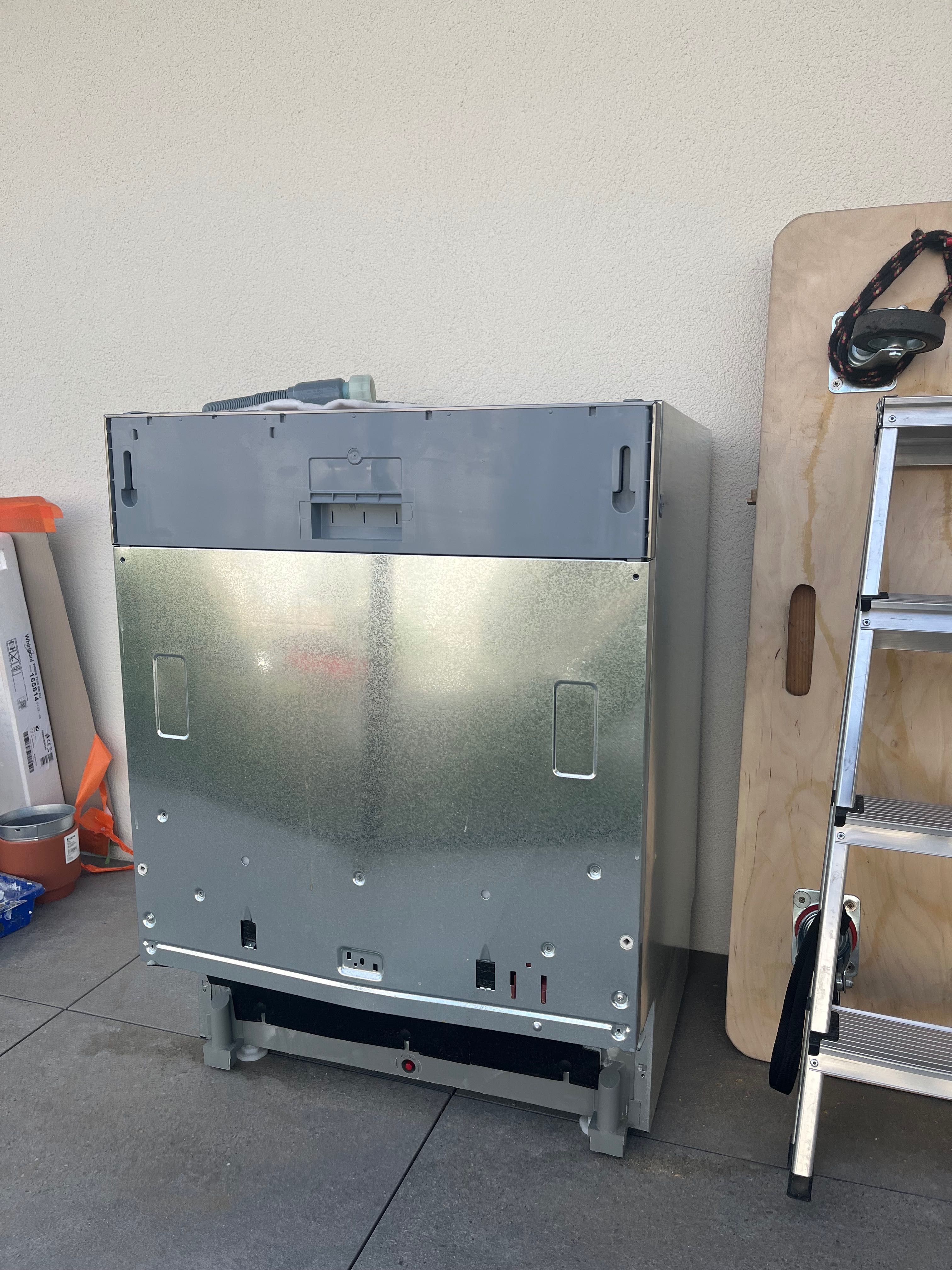 Zmywarka WHIRLPOOL WIO 3O540 PELG Aqua Stop