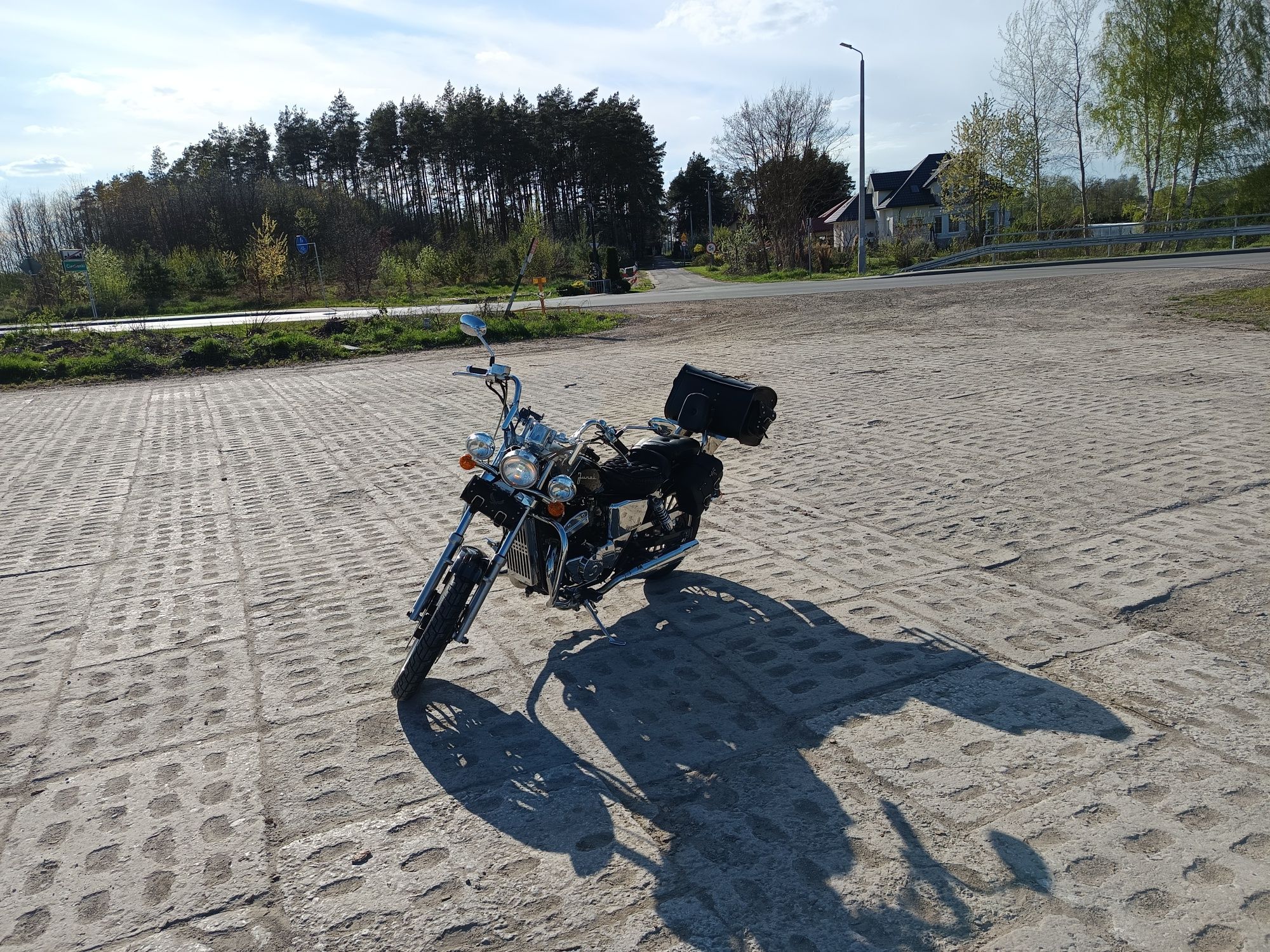 Junak M11  Czopper 125
