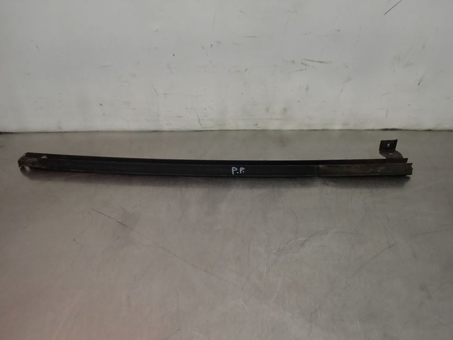 PROWADNICA SZYBY PRAWY PRZÓD VOLKSWAGEN T3