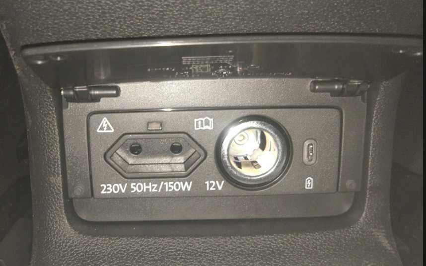 Инвертор 220 зарядка VW Passat B8 Arteon Tiguan Kodiaq SuperB Seat