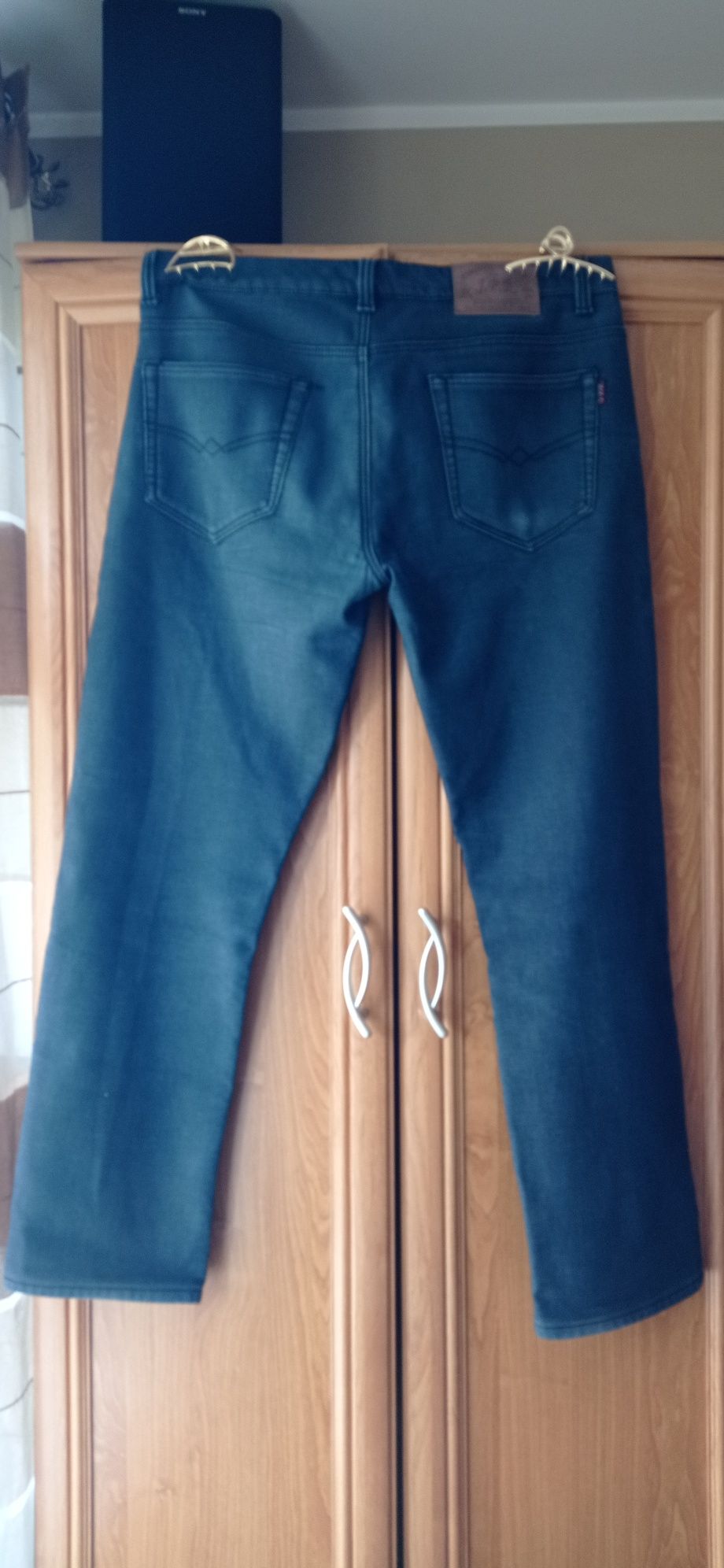 Spodnie Męskie Jeans W 38 L 32 Obwód w pasie 96cm