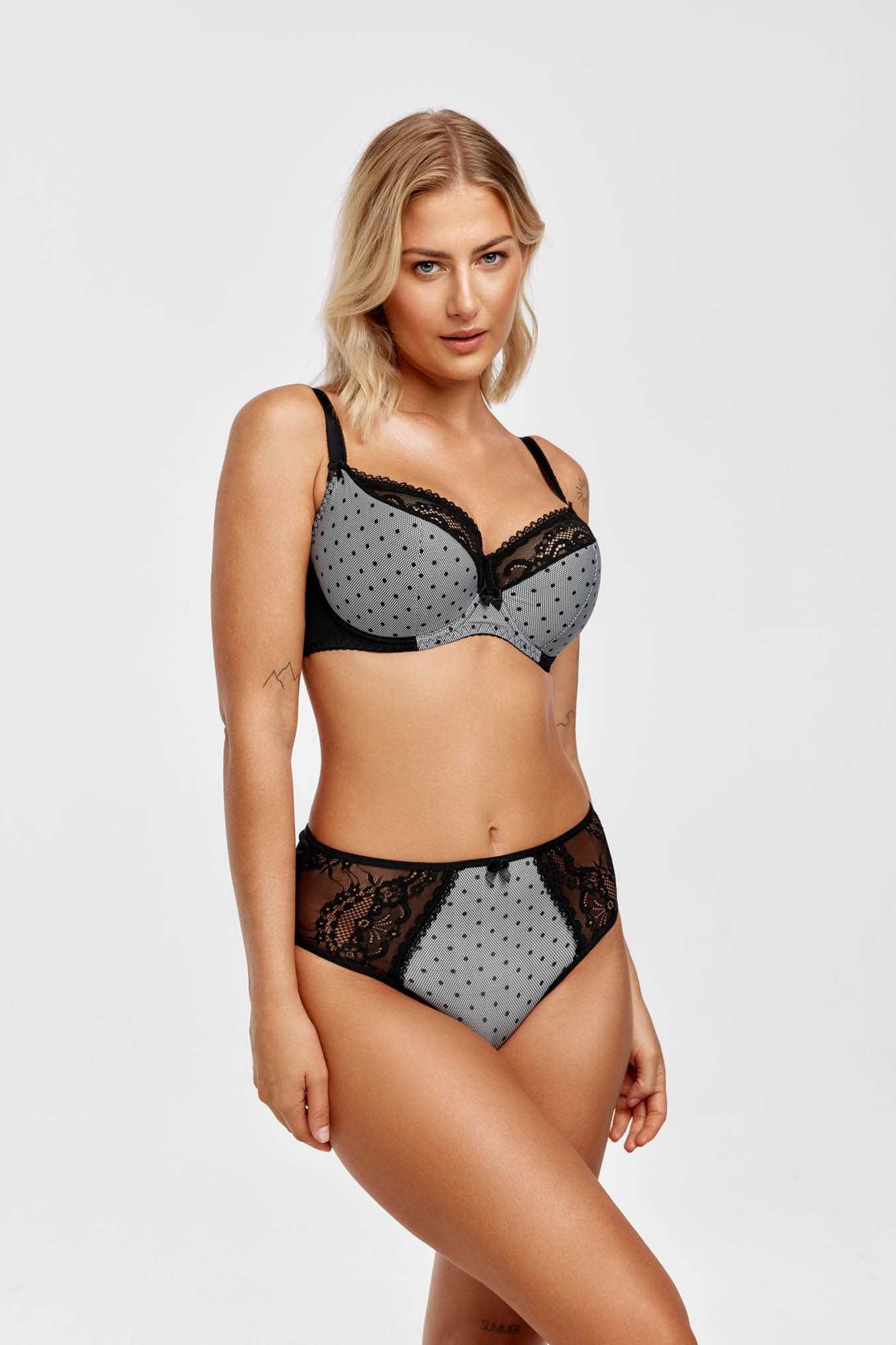 biustonosz firmy Azal model Gracja 75d