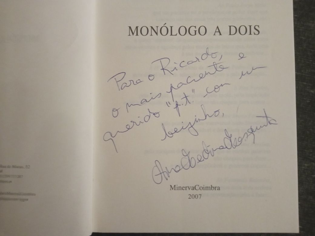Livros de Poesia Novos e Usados Desde 3€