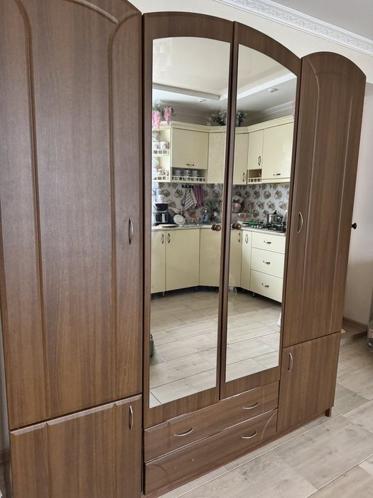 Шафа з дзекалами