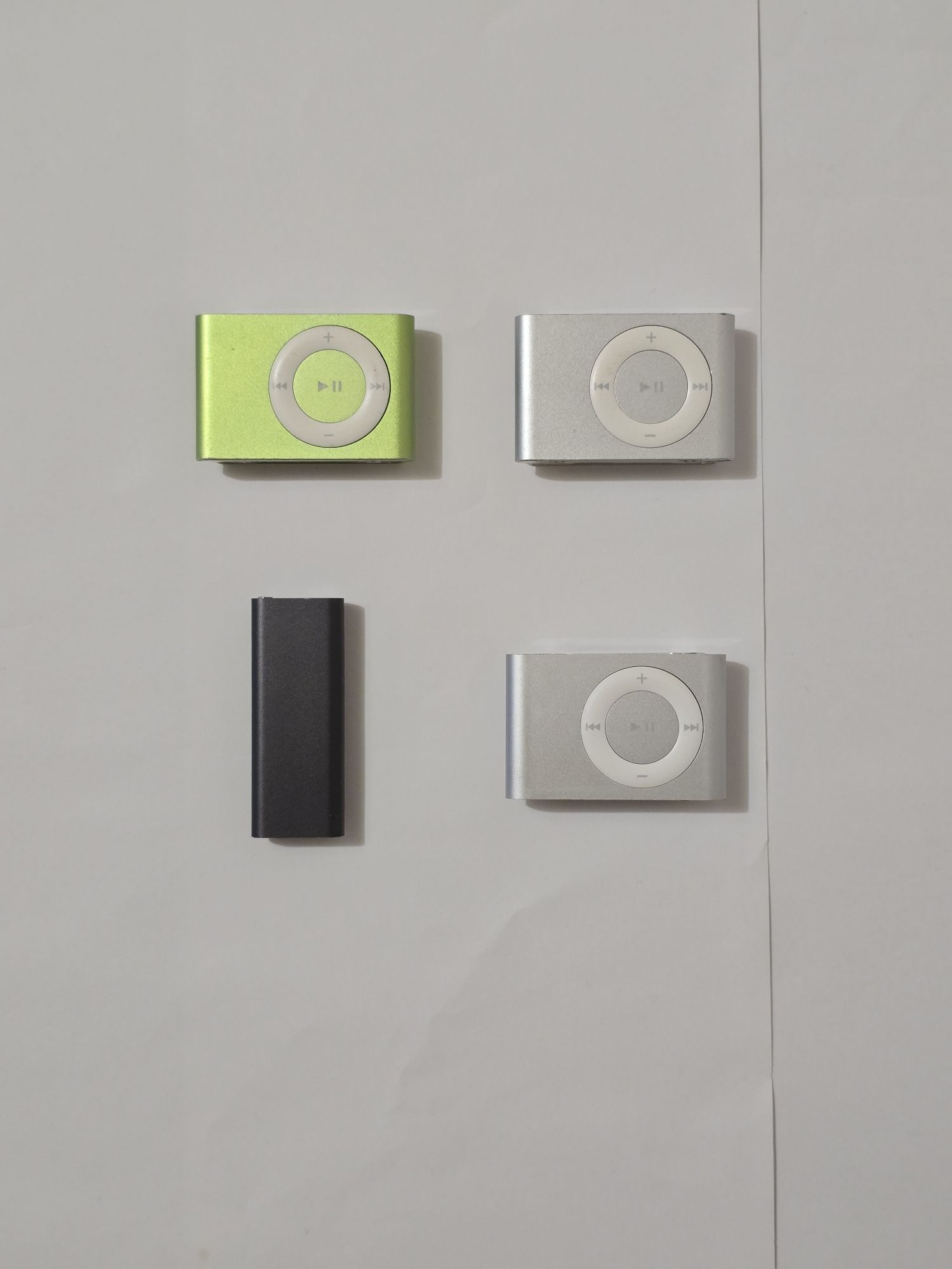 Лот плеєрів Apple iPod Shuffle 2, iPod Shuffle 3 1GB 2GB