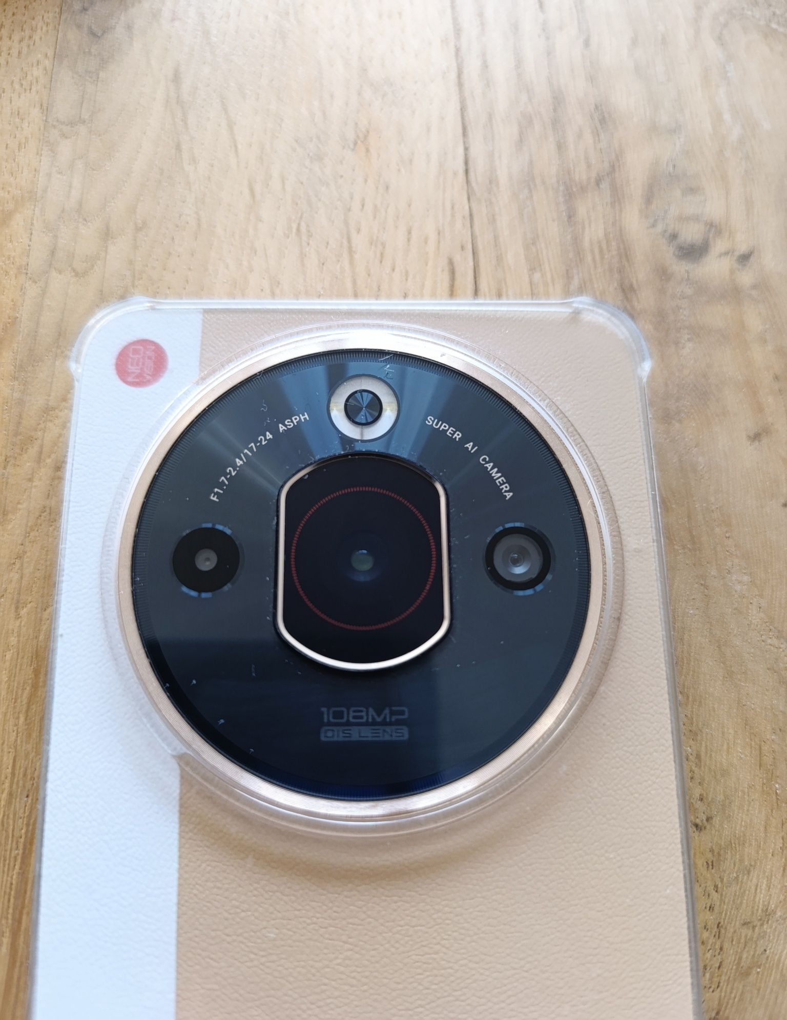 ZTE Nubia Focus Pro 5G telefon Zestaw