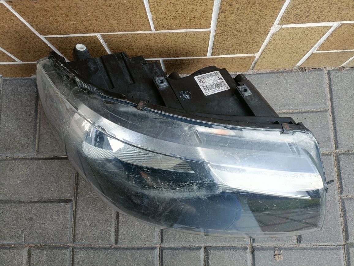 VW t5 lift lampa przód przednia prawa Europa 7e1