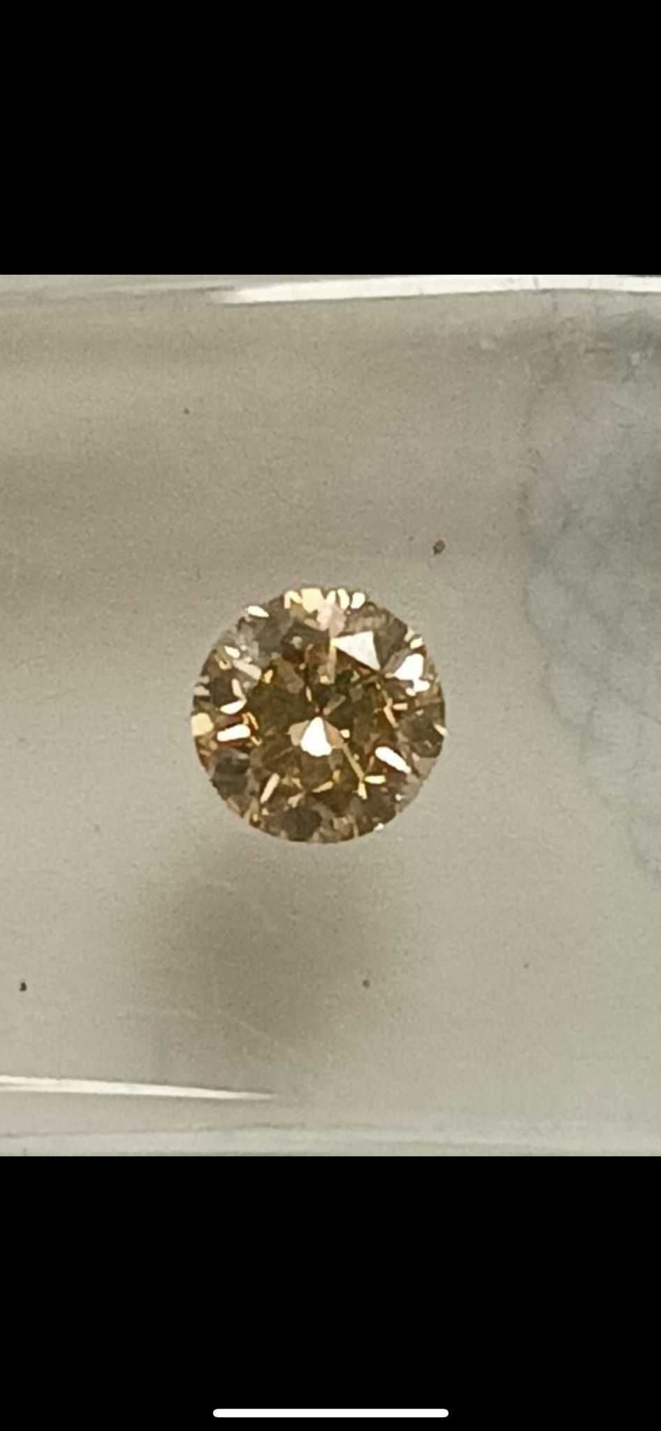 DIAMANTE 0,5 Ct VS2 - Redondo - Fancy Orangy Yellow - Certificado AIG
