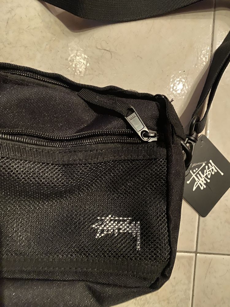 Bolsa stussy (nova)