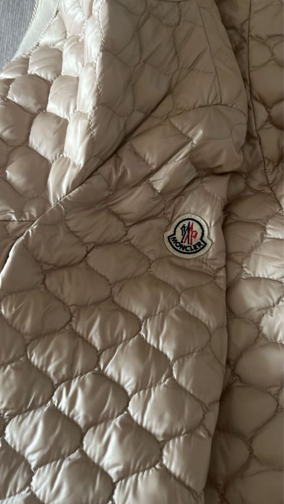 Куртка жіноча Moncler оригінал