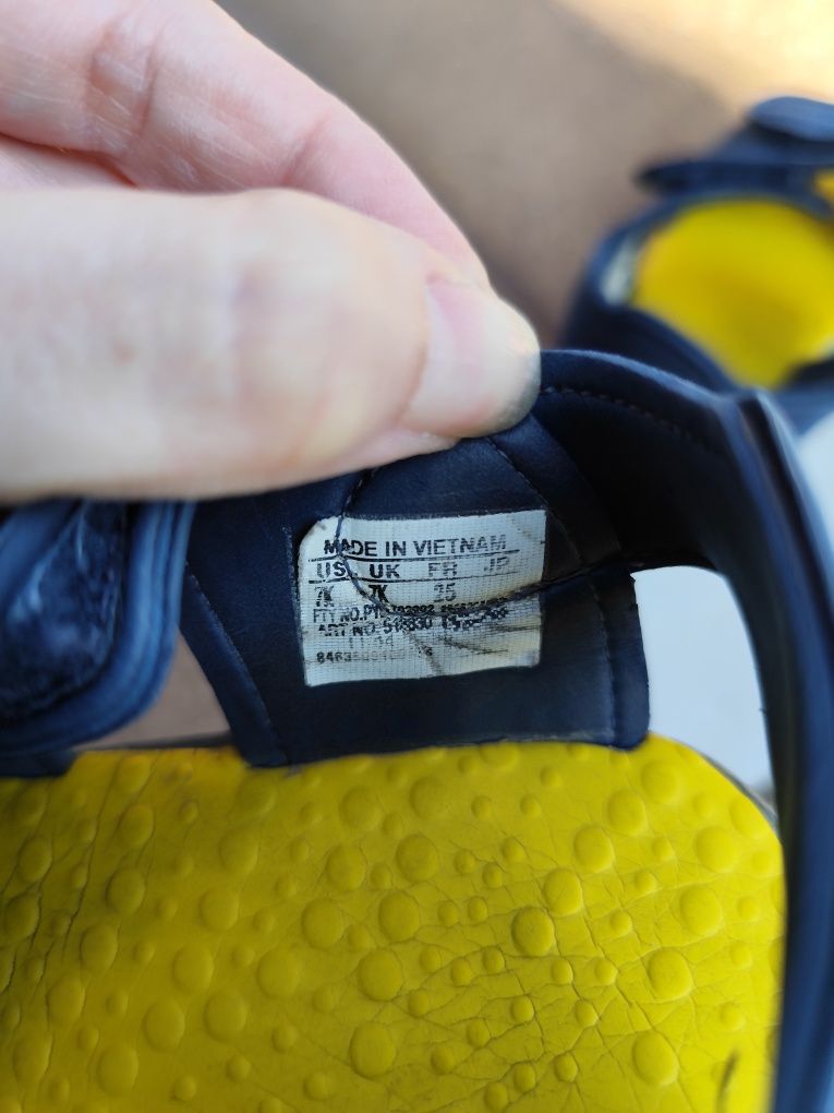 Sandały do wody Adidas 25