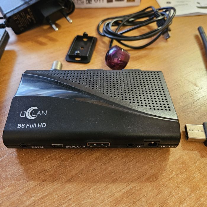 uClan B6 Full HD Спутниковый ресивер