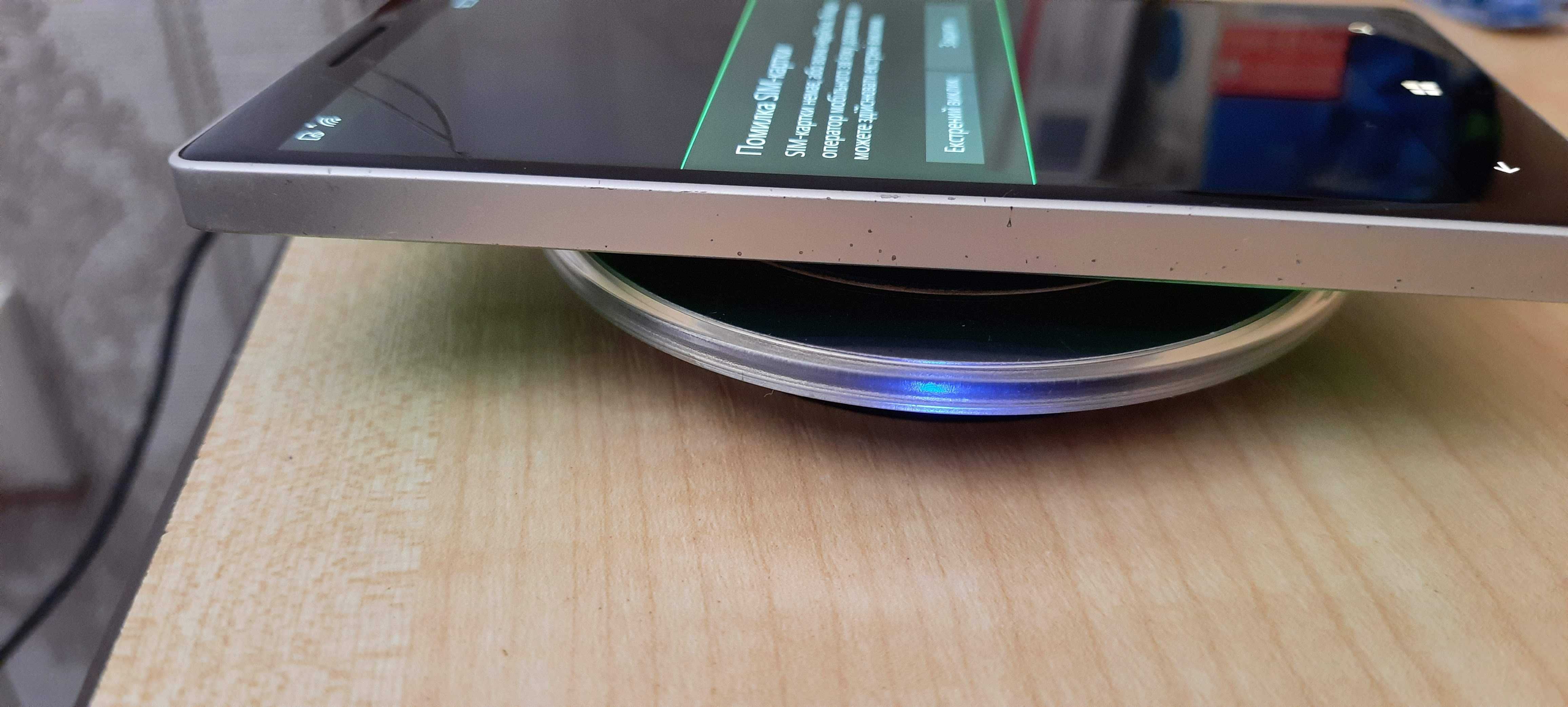 wireless charger a1 Безконтактна зарядка до телефона