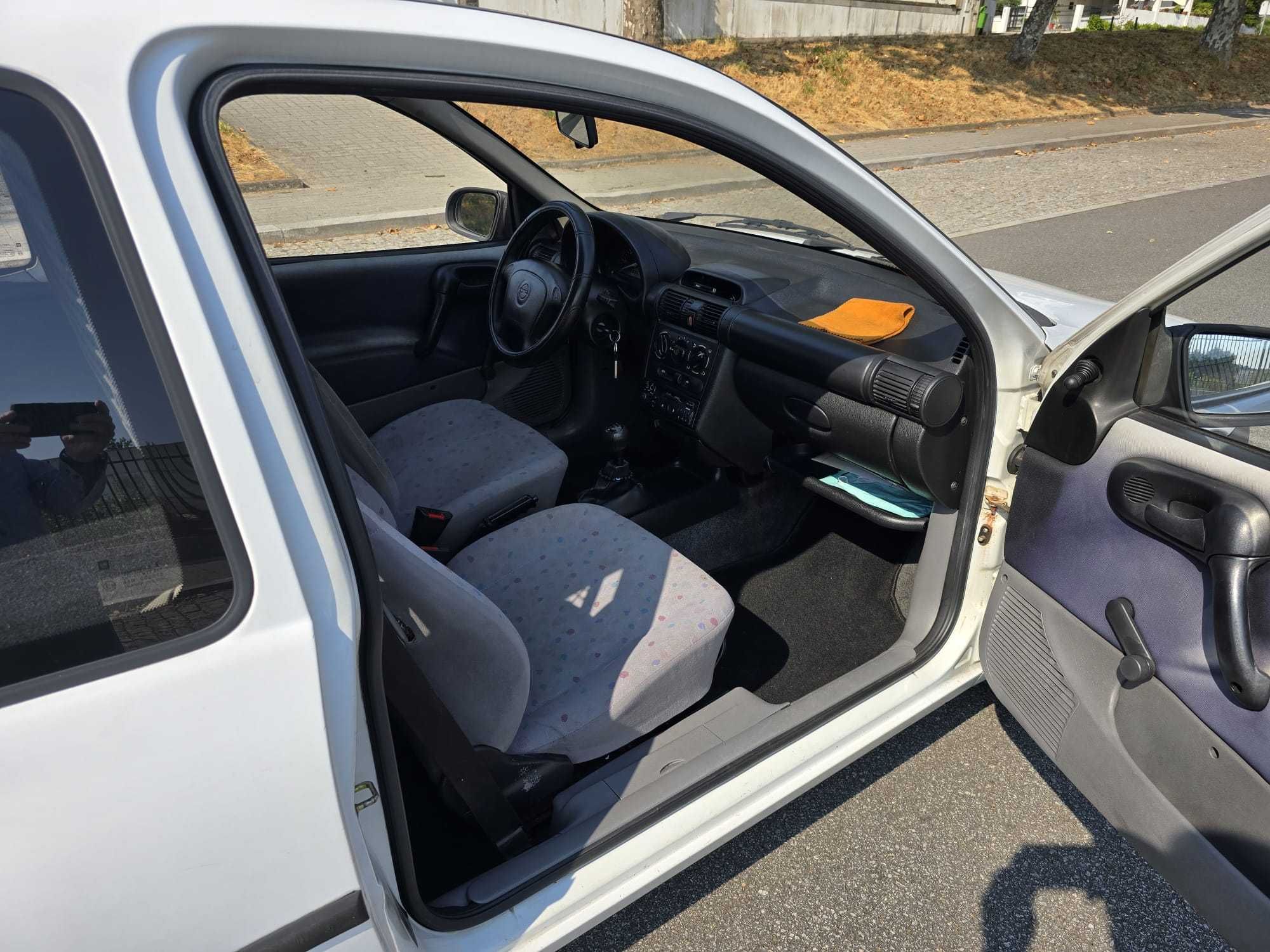 Opel Corsa 1.7 (Isuzu)