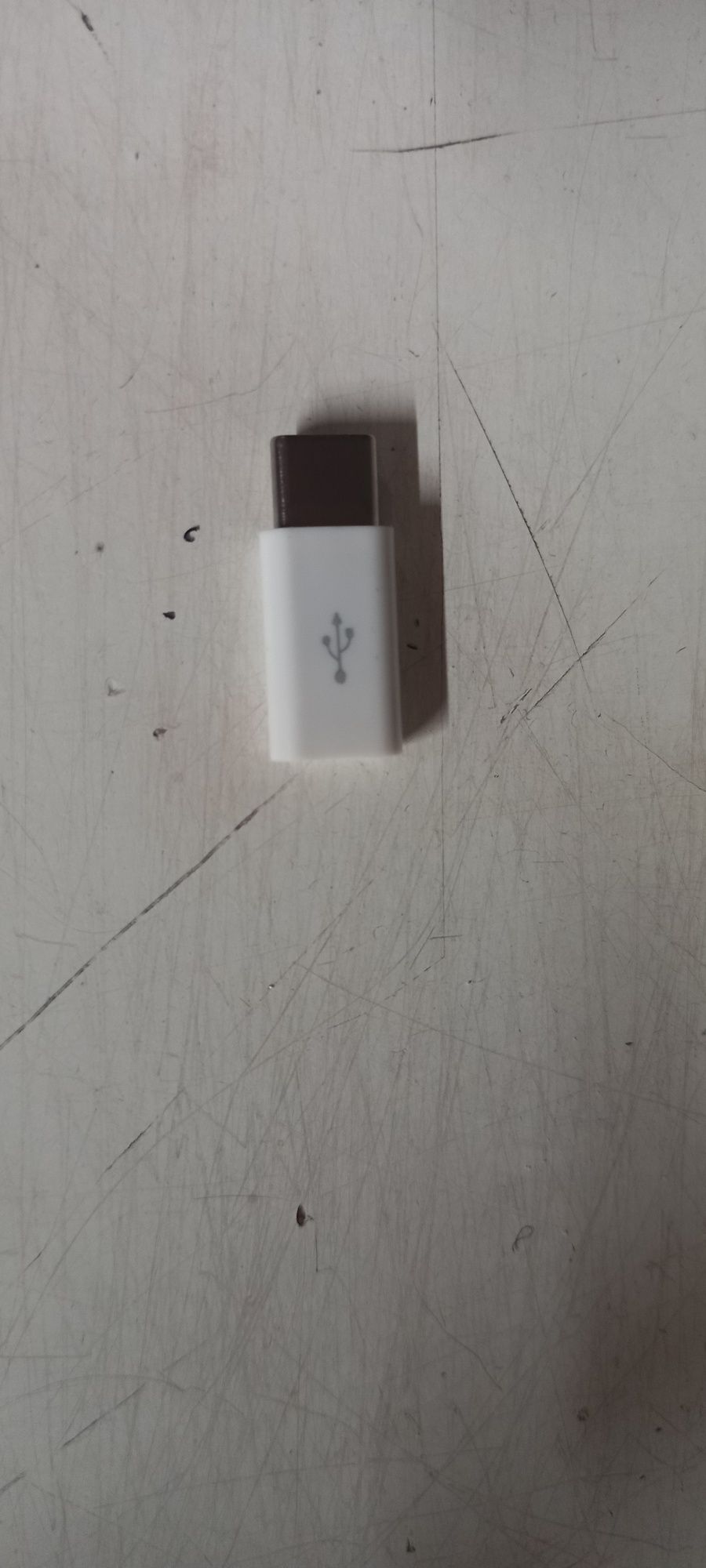 Продам перехідник з micro USB на type c