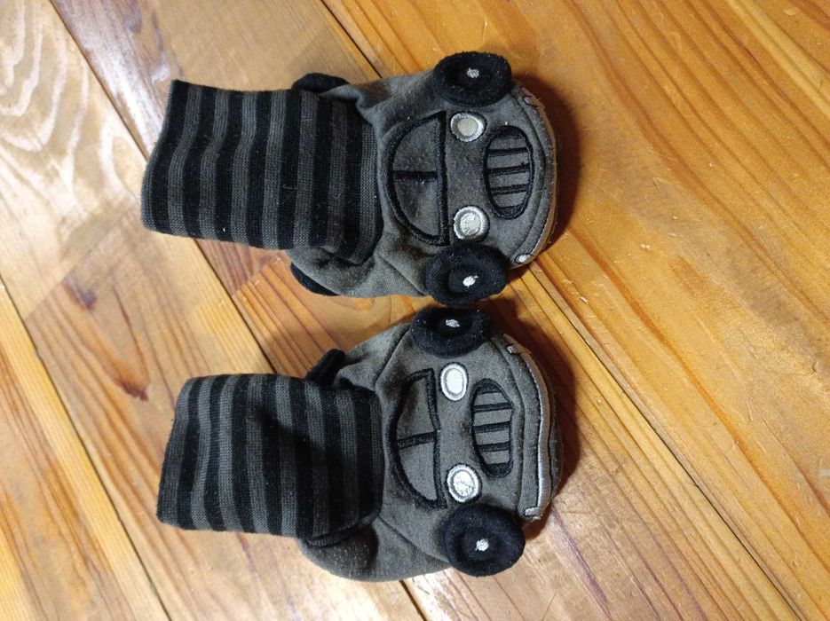 Пінетки (тапочки) для дитини /немовля , розмір 10,5 см