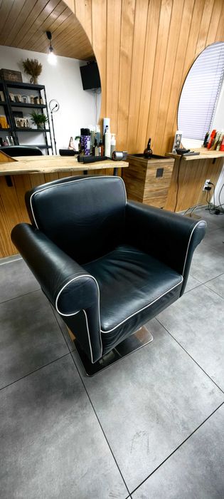 Fotele fryzjerskie