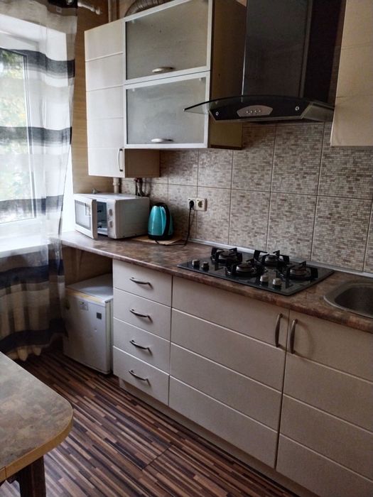 Центр, алмазний, недорого, подобово в Полтаві