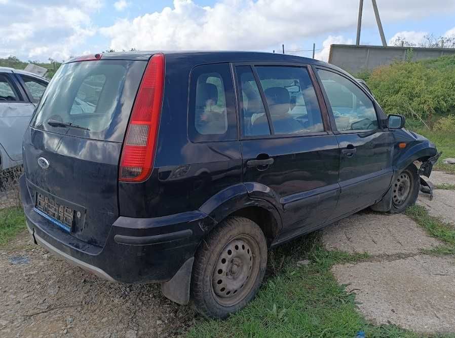 Кузов Ford Fusion 2004 и 2007 1.4 бенз черный. Разборка Ford Fusion