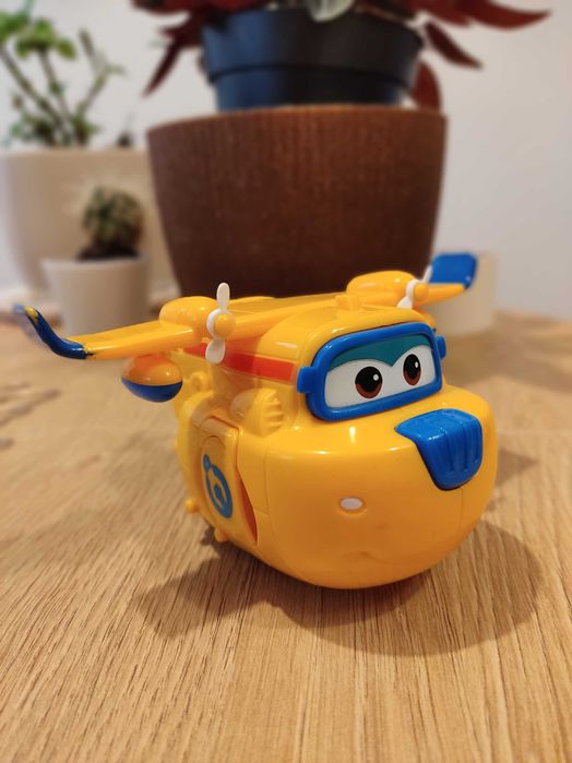 Super wings Śrubek figurka transformująca, samolot