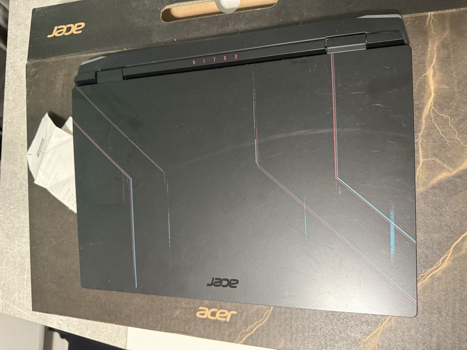 Portátil Gaming ACER Nitro 5 AN515 RTX 4050 c/garantia