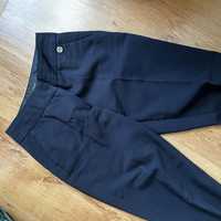 eleganckie granatowe spodnie garniturowe prosta nogawka reserved