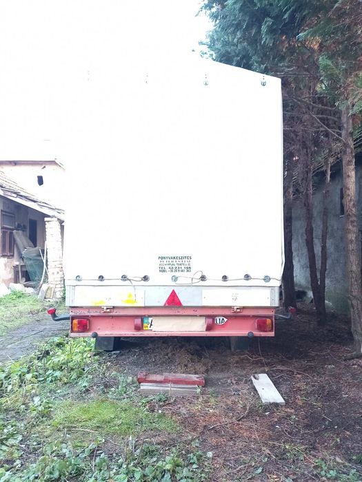 Продам прицеп тентованный,духовный.