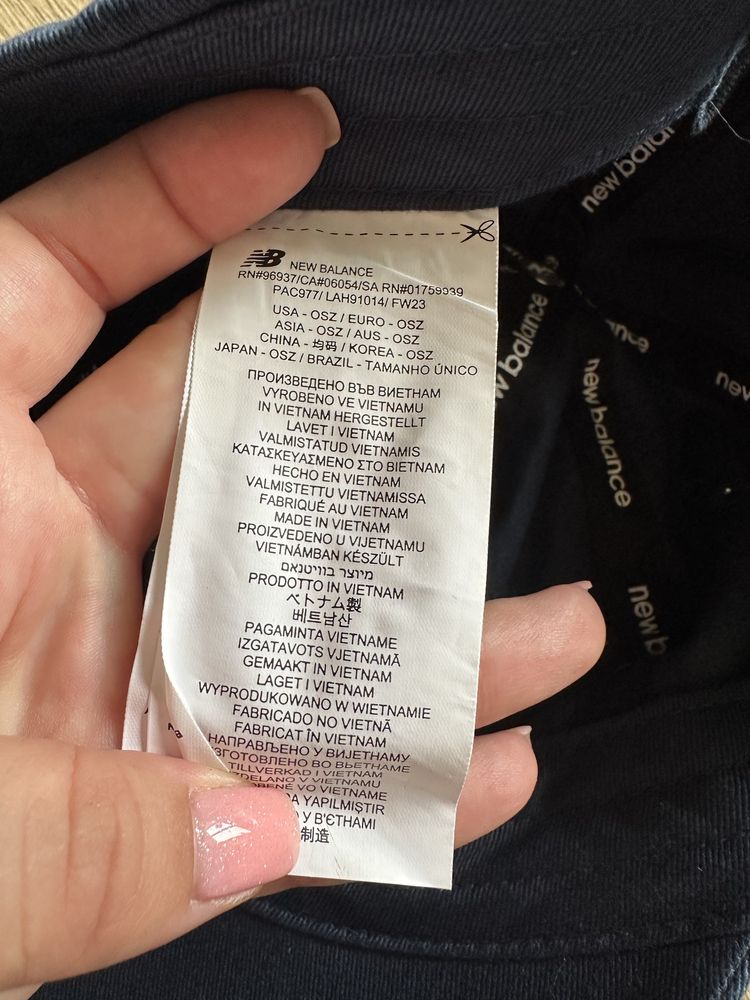 Кепка чоловіча new balance синя
