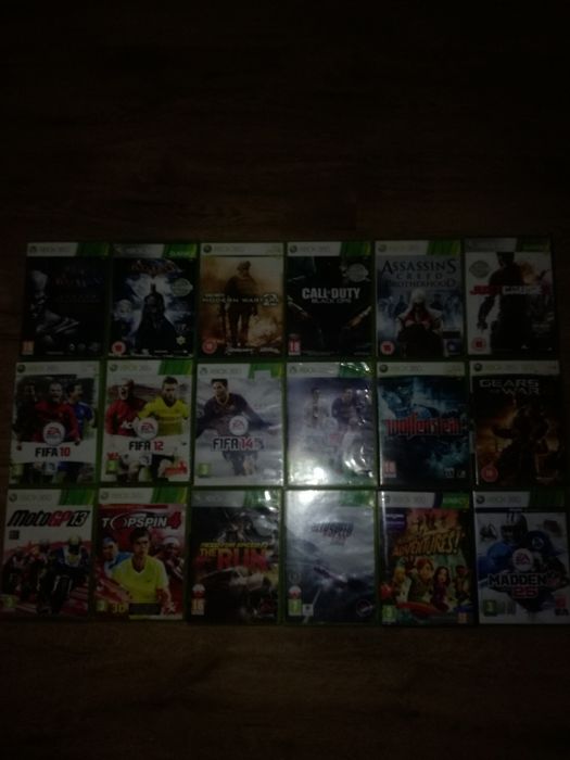 Sprzedam xboxa 360+Kinect ,gry
